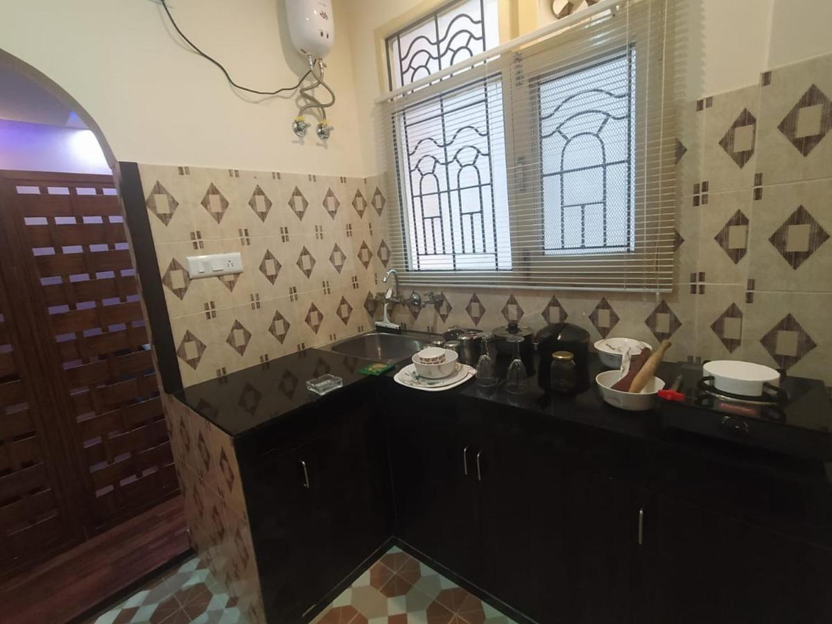 Deluxe Homestay Apartments With Kitchen In Shimla Exterior photo