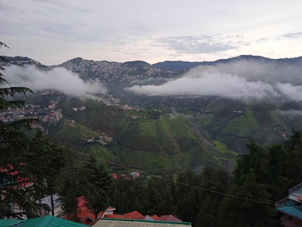 Deluxe Homestay Apartments With Kitchen In Shimla Exterior photo
